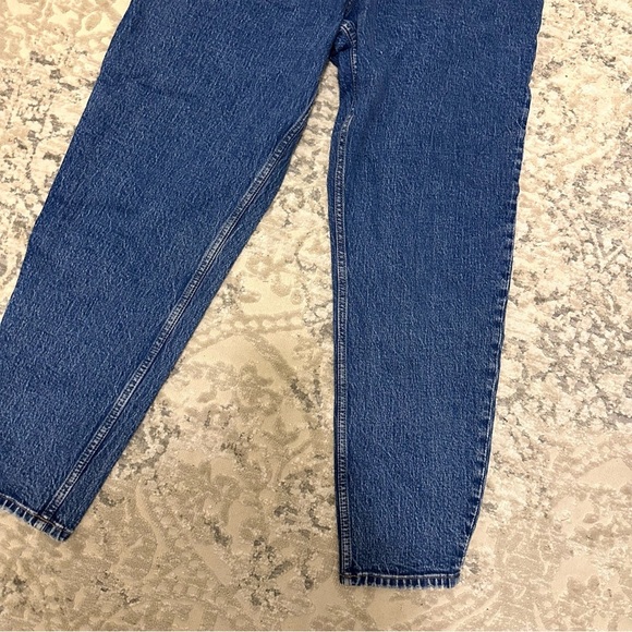 Abercrombie & Fitch High Rise 80s Mom Jeans Dark Wash Pleated Detail Size 29L - Picture 4 of 6